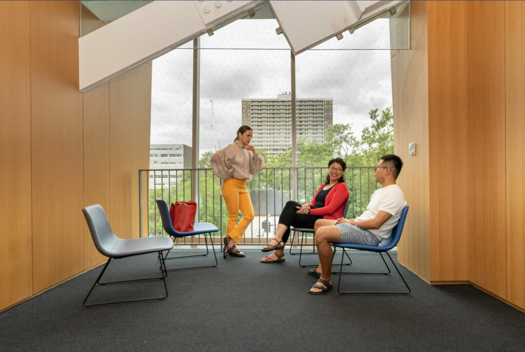 U of T community members gather in Robarts Library. Photo: Moussa Faddoul